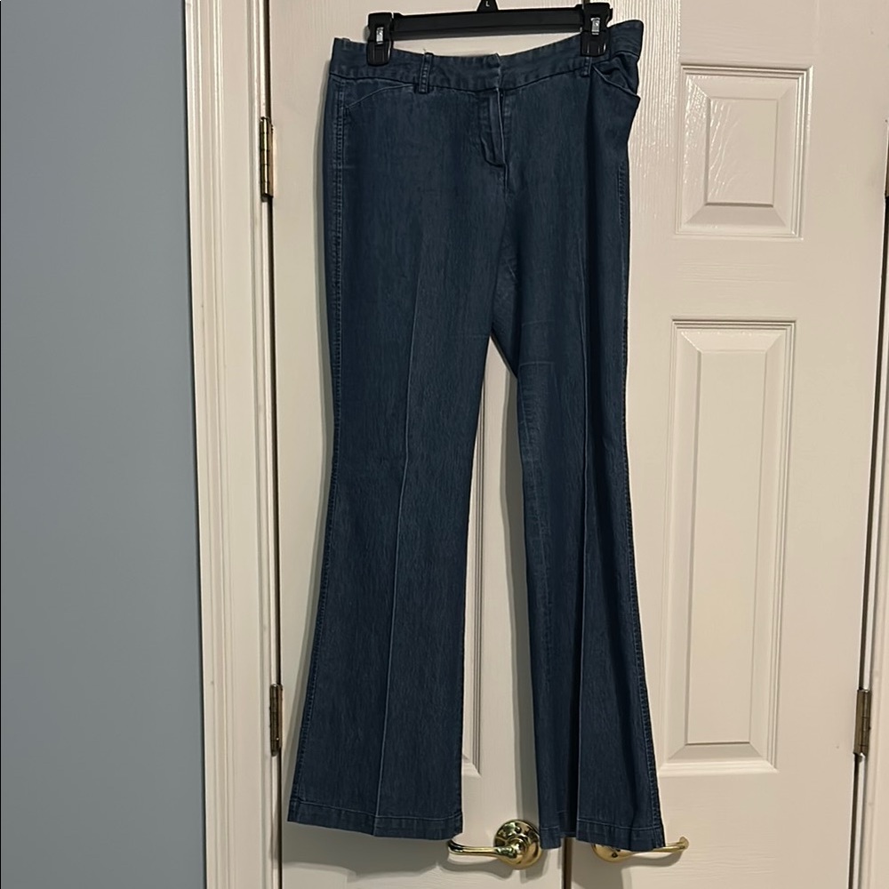 Larry Levine Women's Flare Jeans - Dark Blue